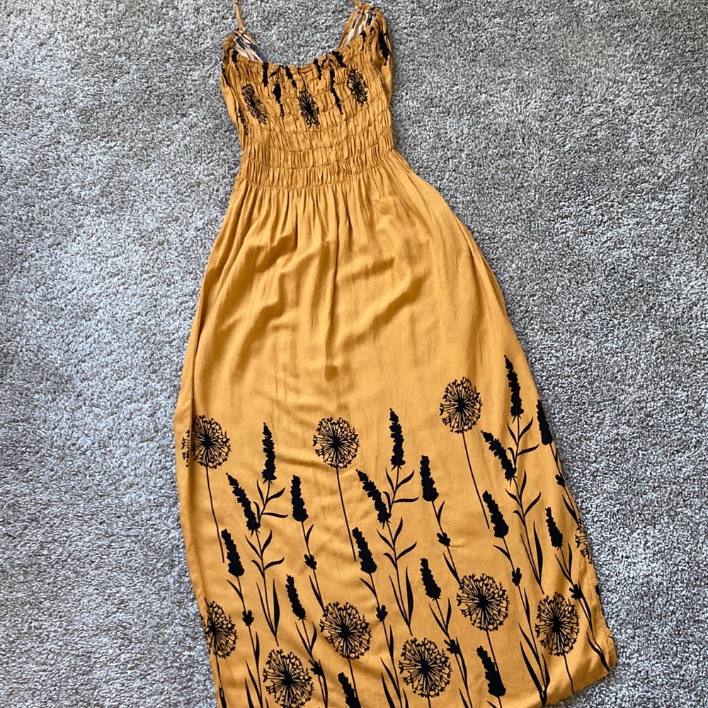 Mustard Floral Smocked Maxi Dress with V-Neck - Picture 7 of 9